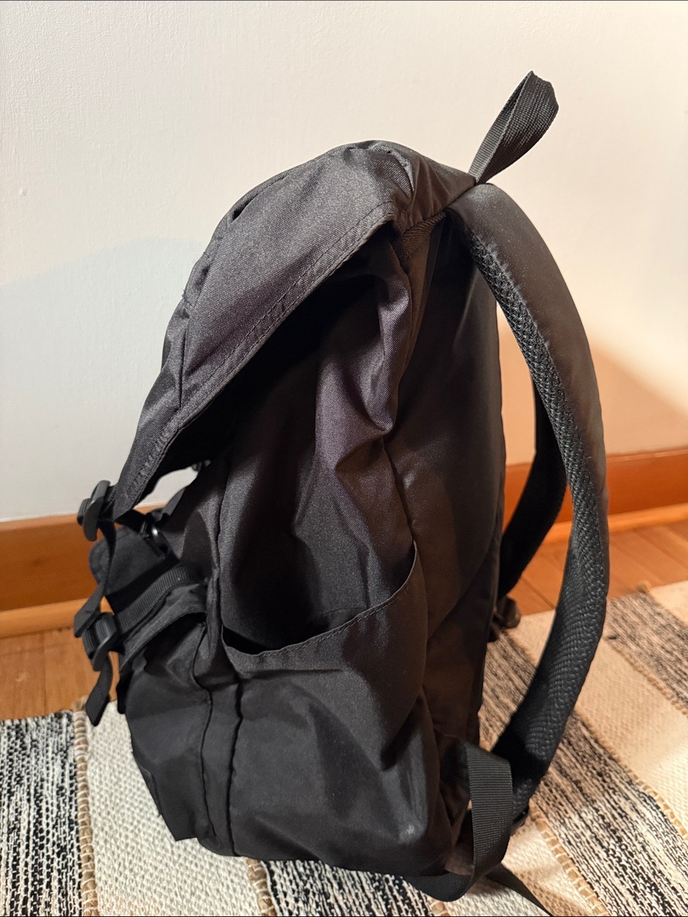 Herschel Adult Size Black Backpack New!